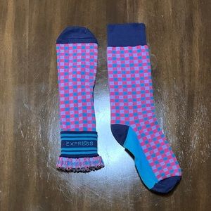 Express Mid Calf Length Dress Socks